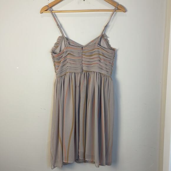 Doo.Ri Macy's Dove Gray & Tan Ruched Bodice Sundress - Size 4 - Picture 4 of 8